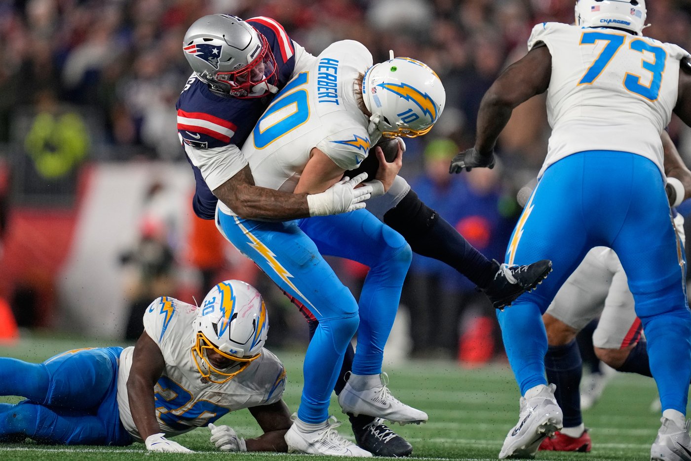 Chargers coach Jim Harbaugh says 'Those that stay will be champions.' QB Justin Herbert isn't sure | iNFOnews.ca Chargers coach Jim Harbaugh says 'Those that stay will be champions.' QB Justin Herbert isn't sure | iNFOnews.ca