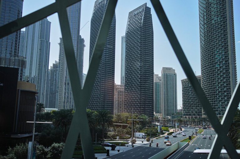 Some travelers stranded in Dubai are paying huge sums for private charter flights out | iNFOnews.ca