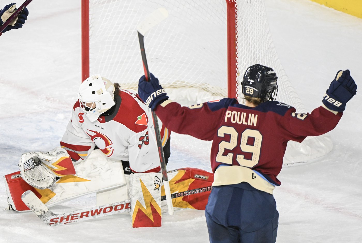 Poulin scores hat trick, lifts PWHL-leading Victoire to 4-1 win over Charge | iNFOnews.ca Poulin scores hat trick, lifts PWHL-leading Victoire to 4-1 win over Charge | iNFOnews.ca
