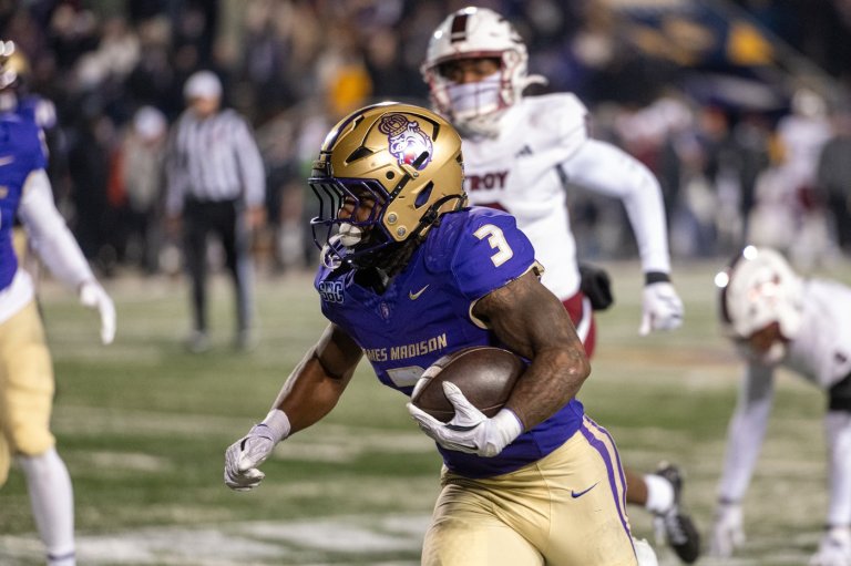 AP Player of the Week: Wayne Knight carried James Madison to Sun Belt Conference title and CFP | iNFOnews.ca