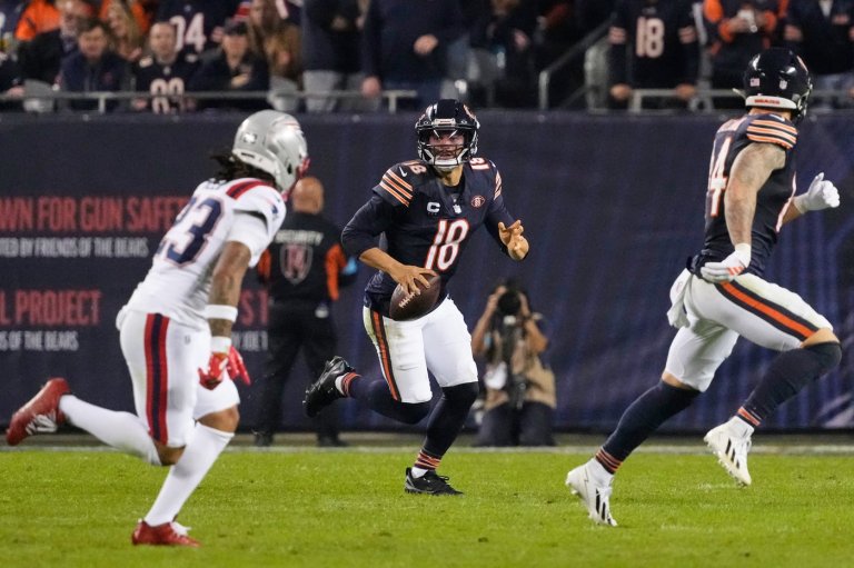 Caleb Williams throws 2 TD passes as the Bears beat Drake Maye and the Patriots 30-24 | iNFOnews.ca