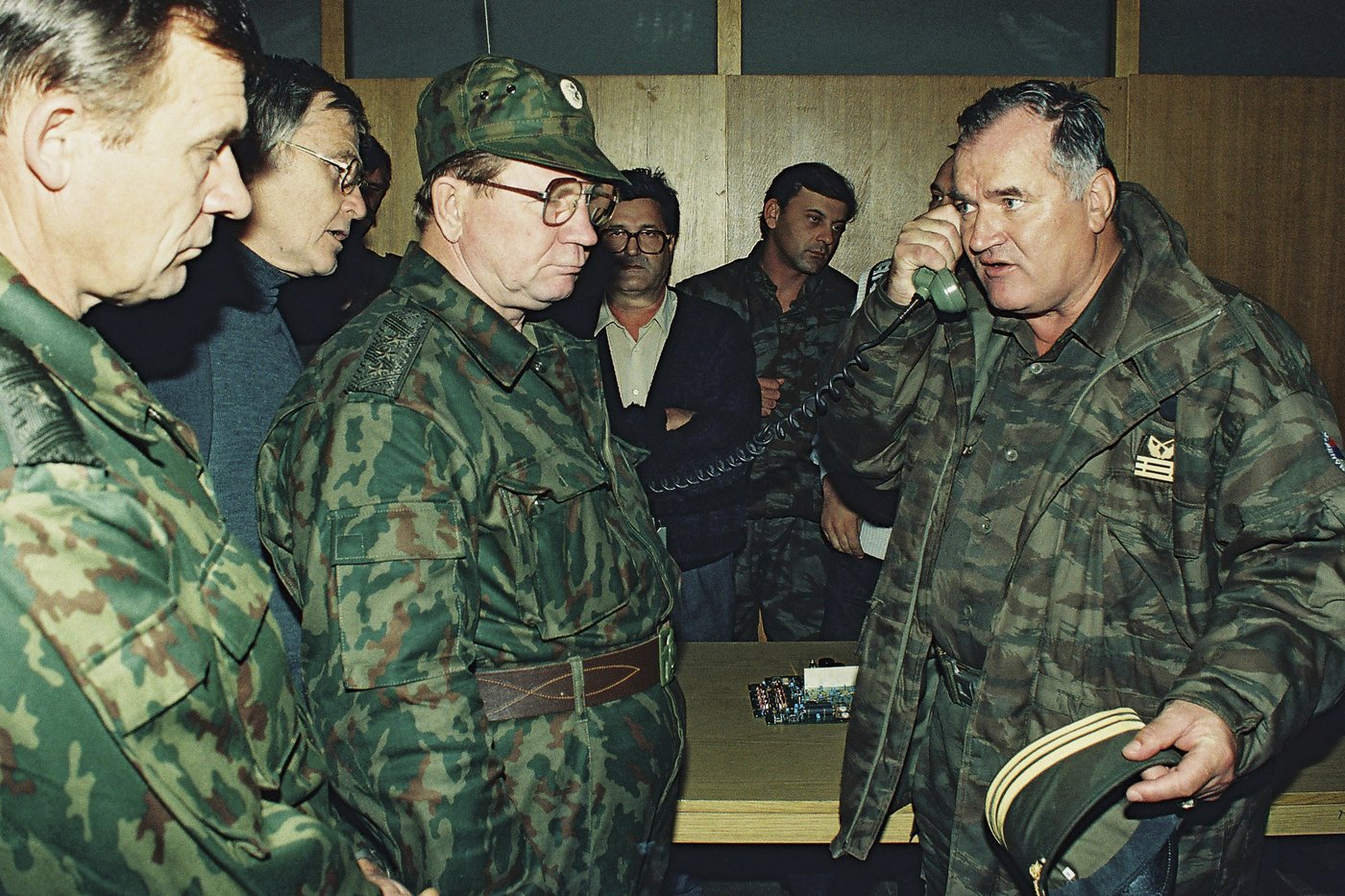 Ratko Mladic, ex-Bosnian Serb warlord who oversaw atrocities, dies in prison at 84, state TV says | iNFOnews.ca Ratko Mladic, ex-Bosnian Serb warlord who oversaw atrocities, dies in prison at 84, state TV says | iNFOnews.ca