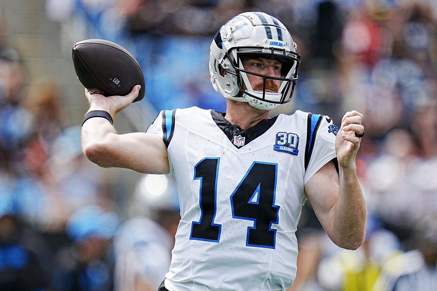 Joe Burrow throws for 2 TDs, Bengals hold on to beat Panthers 34-24 for first victory of the season | iNFOnews.ca
