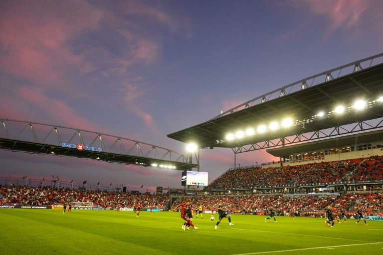Dorsch scores late equalizer to lift Toronto FC to 3-3 draw with Charlotte FC | iNFOnews.ca