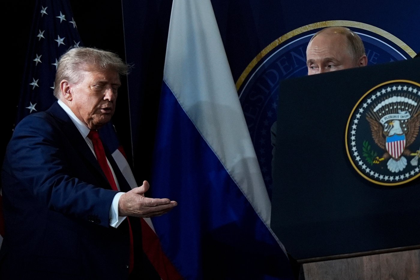 Photos show the first year of President Donald Trump's second term | iNFOnews.ca