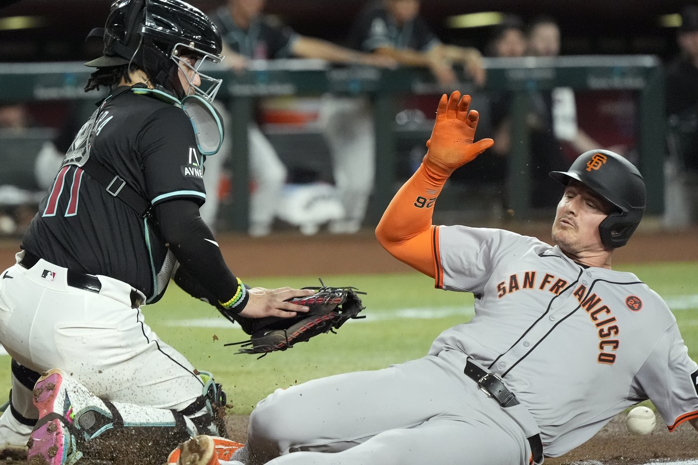 Chapman's inside-the-park HR lifts Giants to 6-3 win, Diamondbacks lose ground in NL playoff race | iNFOnews.ca