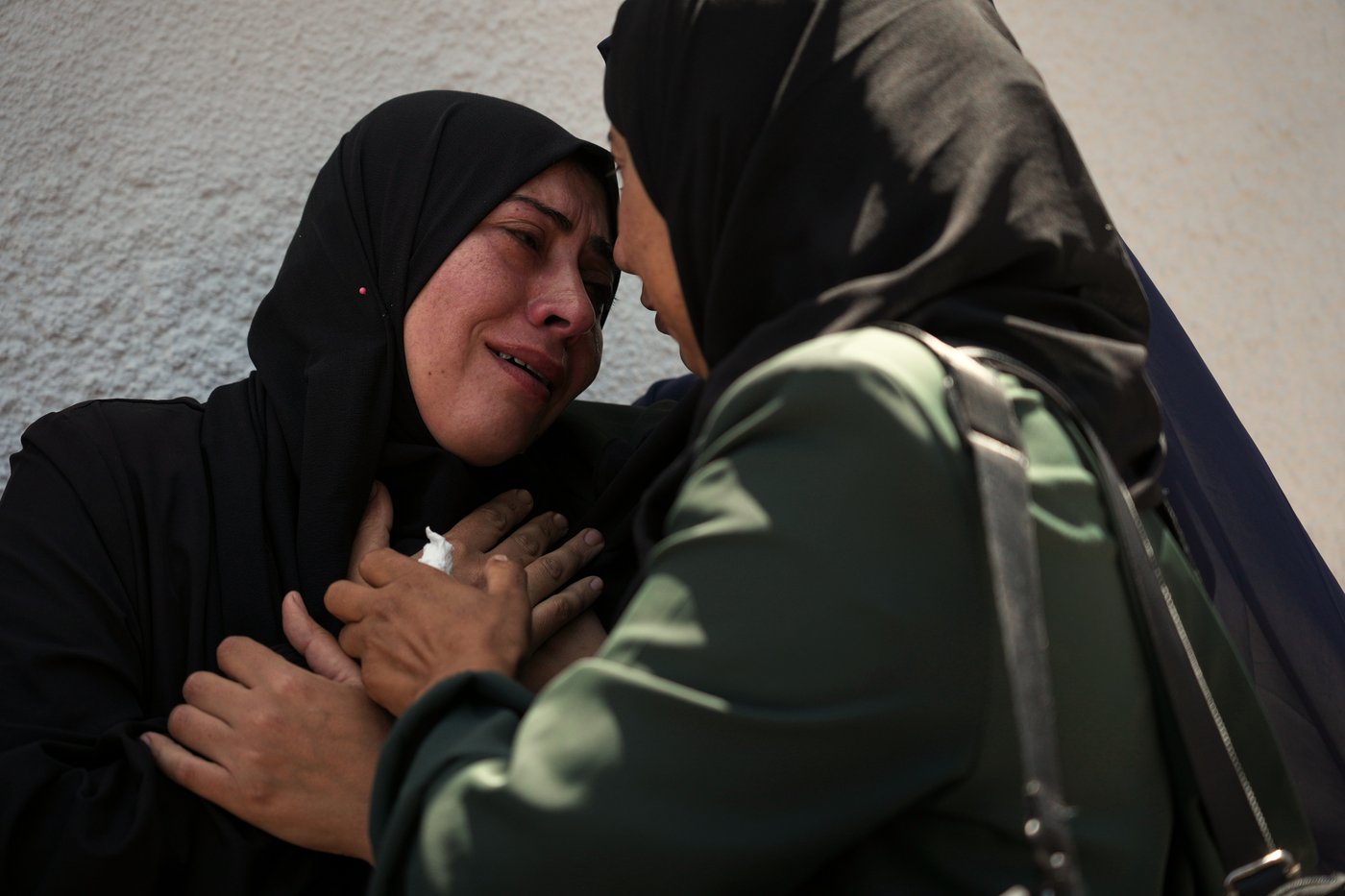 The top photos of the day by AP photojournalists | iNFOnews.ca