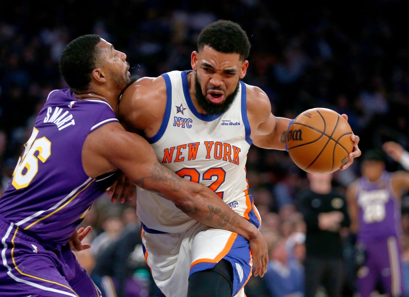 Knicks beat Lakers 112-100 to spoil LeBron James' 32nd regular-season game at Madison Square Garden | iNFOnews.ca