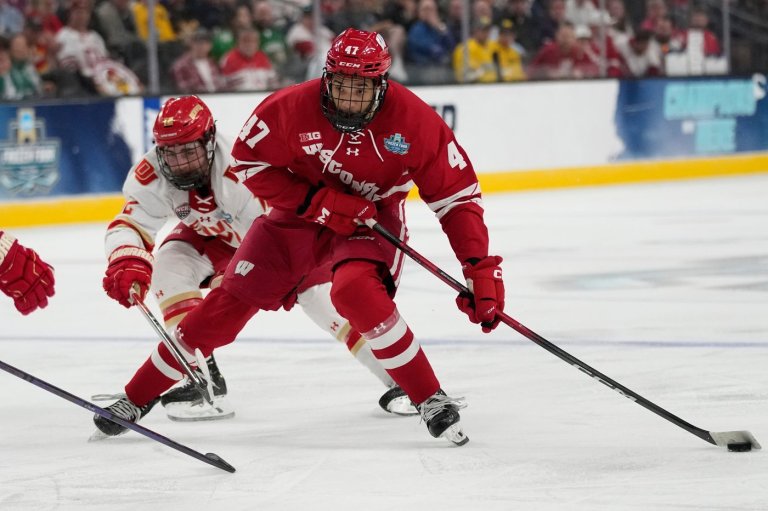 Senators sign forward Blake Montgomery to three-year entry-level contract | iNFOnews.ca