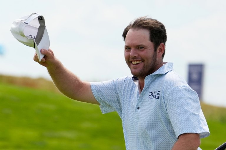 Harry Higgs, 'the Big Rig,' trucks into the US Open weekend with the right attitude and right pants | iNFOnews.ca