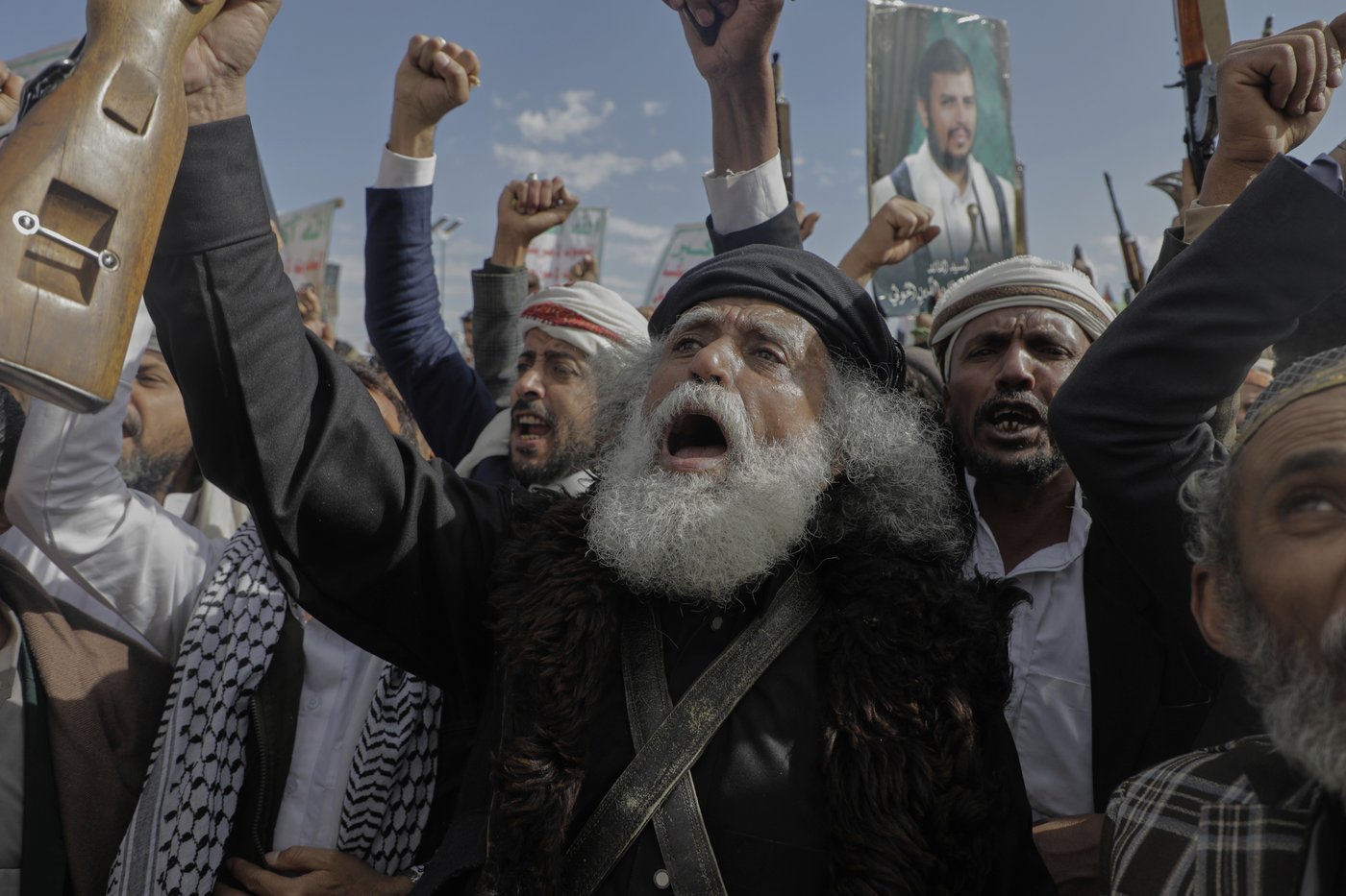 Trump warns Iran it will face 'consequences' of further attacks from Yemen's Houthi rebels | iNFOnews.ca