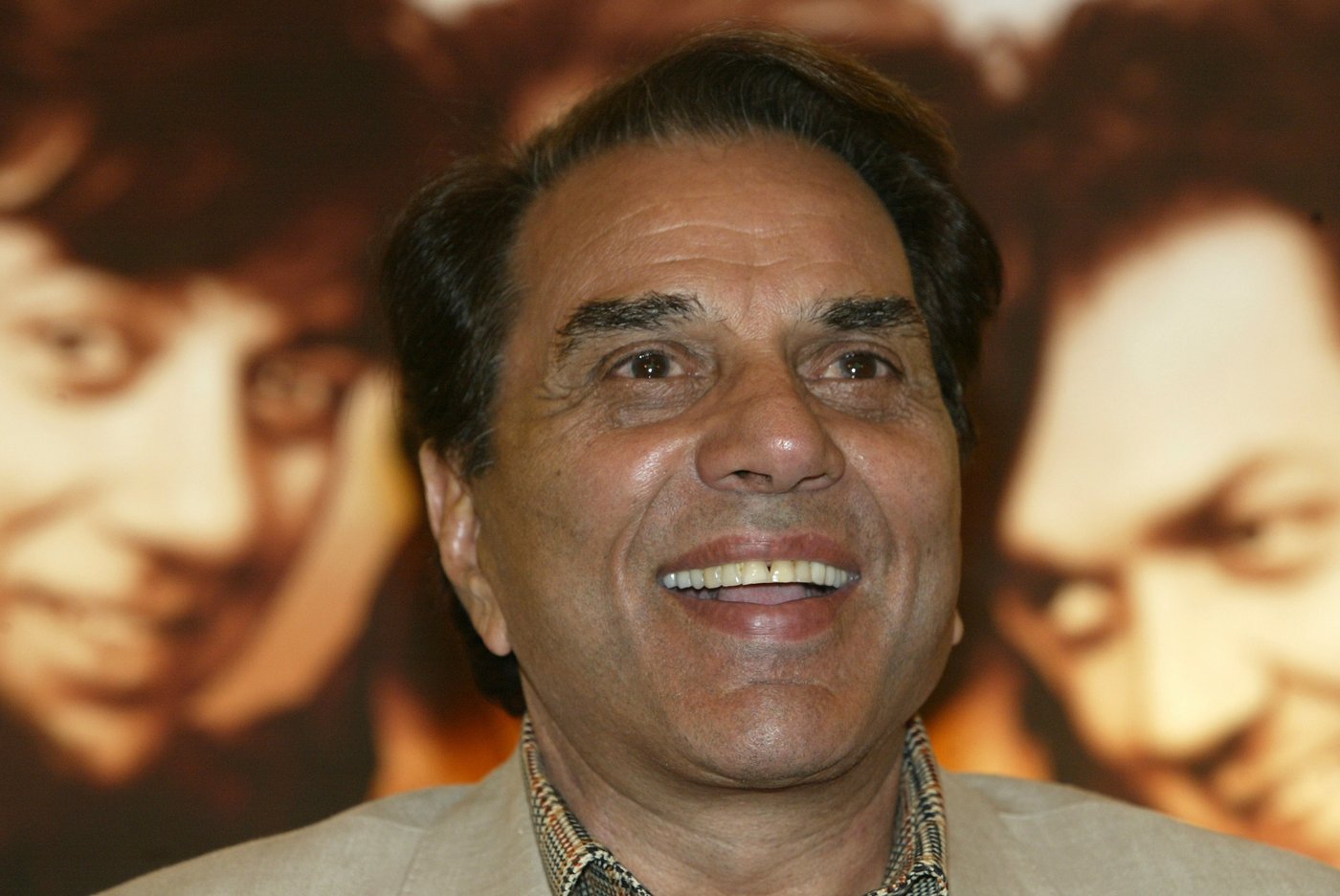 Dharmendra, iconic Bollywood actor and Indian cinema’s ‘He-Man,’ dies at 89 | iNFOnews.ca