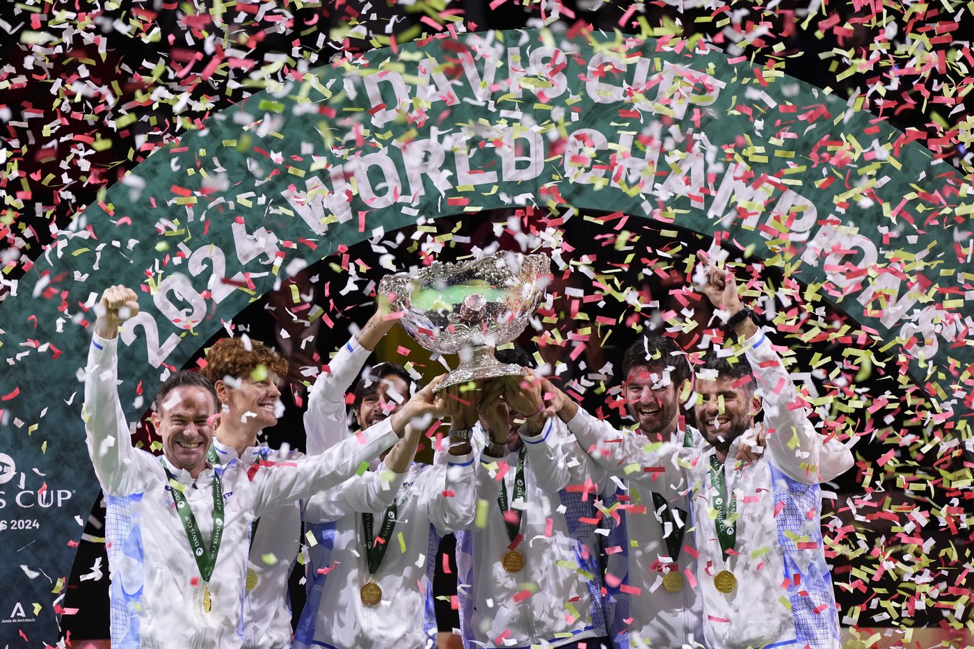 Jannik Sinner's 2024: 2 Slam Grand titles, a doping case and a Davis Cup title for Italy | iNFOnews.ca