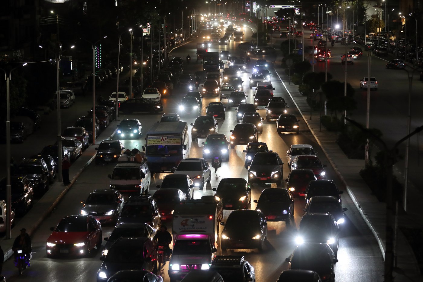 Egypt’s early closing order jolts Cairo’s night life as war-driven oil costs soar | iNFOnews.ca Egypt’s early closing order jolts Cairo’s night life as war-driven oil costs soar | iNFOnews.ca