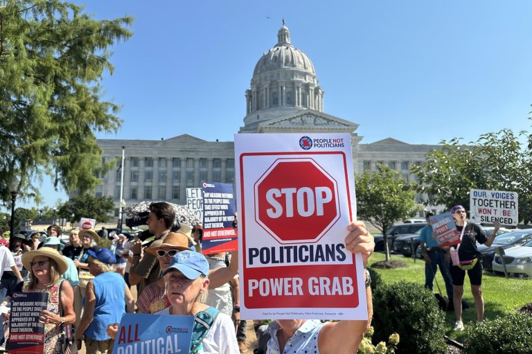 Missouri asks US Supreme Court to allow use of new Trump-backed congressional districts in midterms | iNFOnews.ca