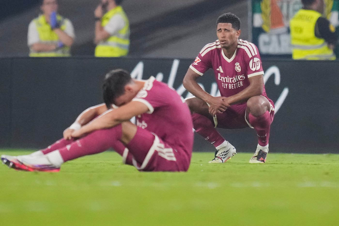Real Madrid and PSG lose their first games in the domestic leagues | iNFOnews.ca