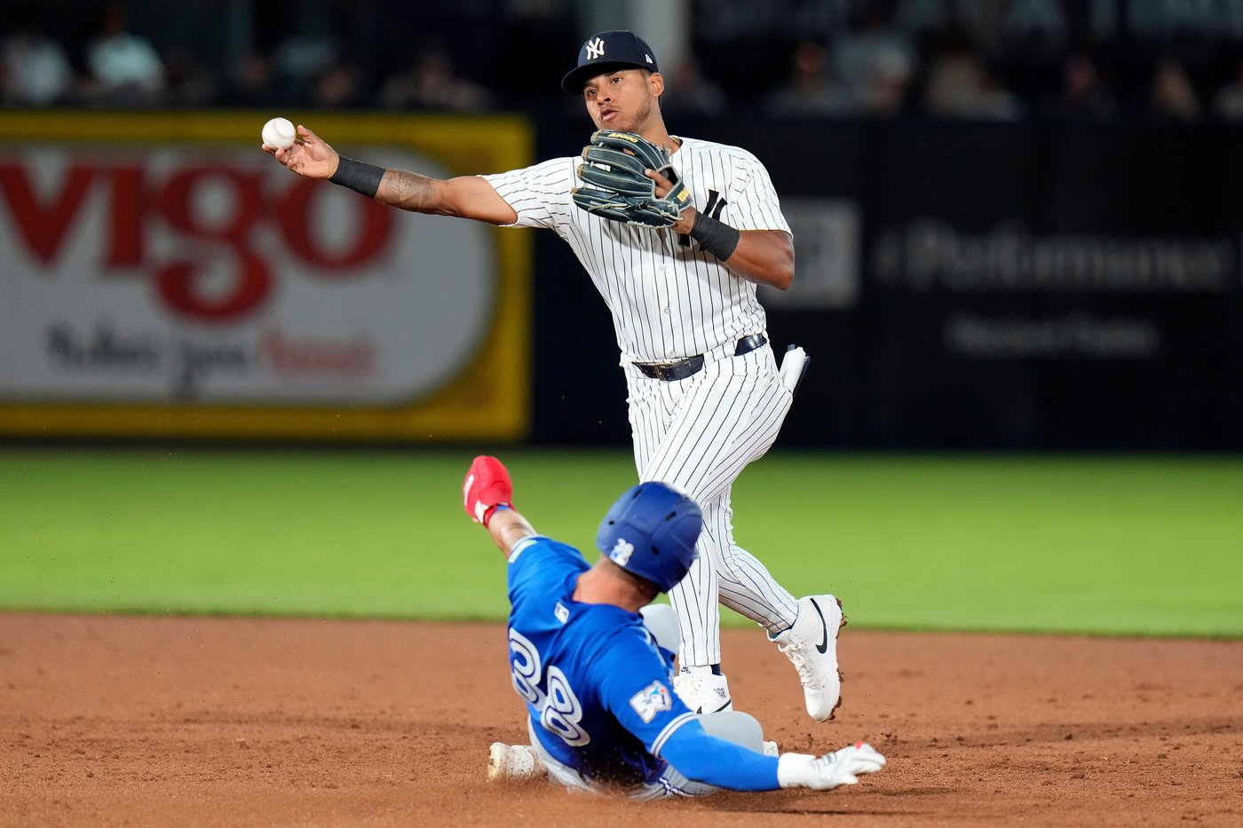 Nationals trade minor league pitcher Sean Paul Liñan to the Yankees for infielder Jorbit Vivas | iNFOnews.ca Nationals trade minor league pitcher Sean Paul Liñan to the Yankees for infielder Jorbit Vivas | iNFOnews.ca