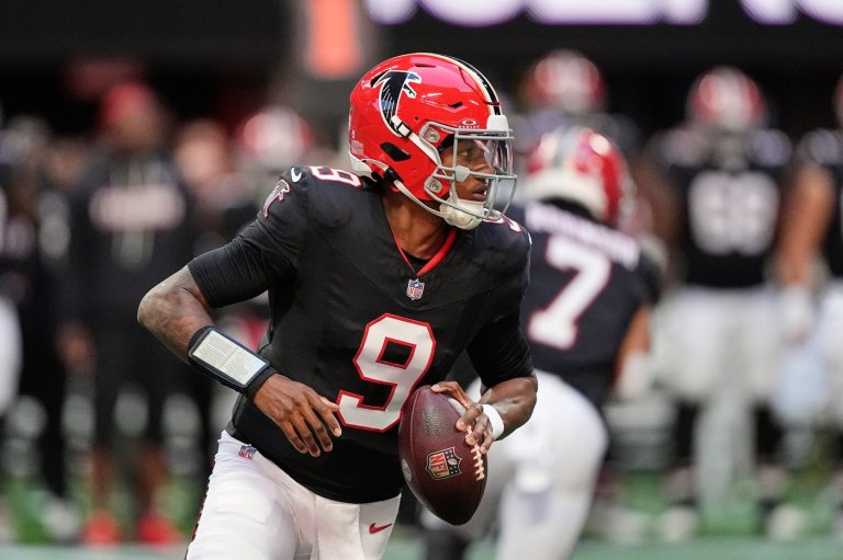 Falcons' Penix and Buccaneers' Mayfield aiming to help rebounding teams take control of NFC South | iNFOnews.ca