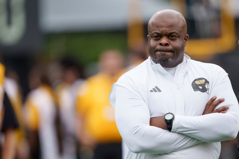 Memphis hires Charles Huff as football coach after one season at Southern Miss | iNFOnews.ca