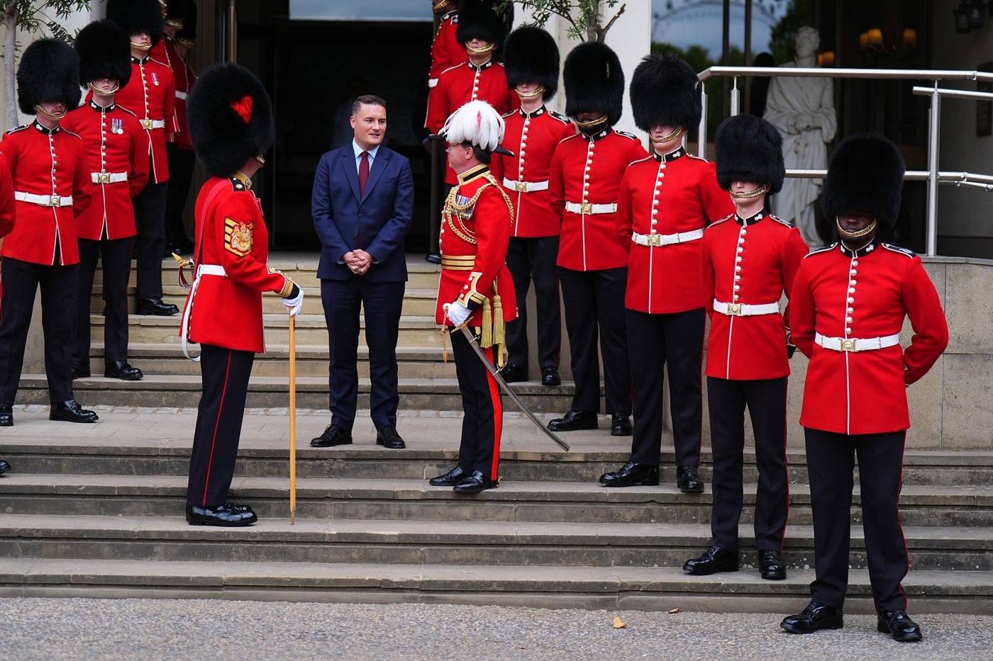 UK leader Burnham gathers his Cabinet after sweeping away Starmer supporters | iNFOnews.ca UK leader Burnham gathers his Cabinet after sweeping away Starmer supporters | iNFOnews.ca