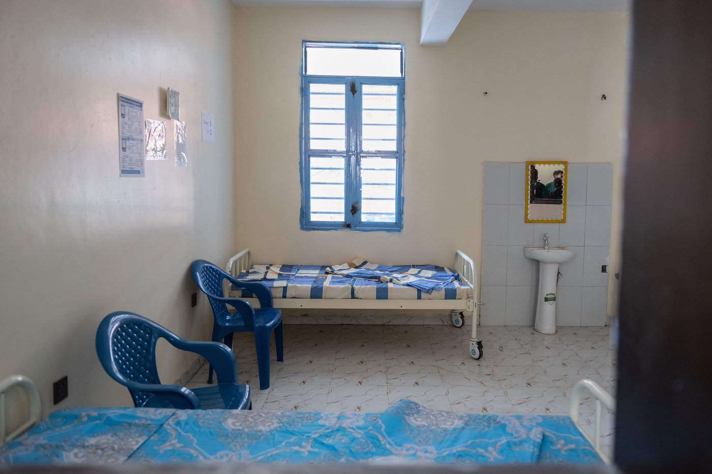 WHO chief reports 5 Ebola recoveries as a new treatment center opens in eastern Congo | iNFOnews.ca WHO chief reports 5 Ebola recoveries as a new treatment center opens in eastern Congo | iNFOnews.ca