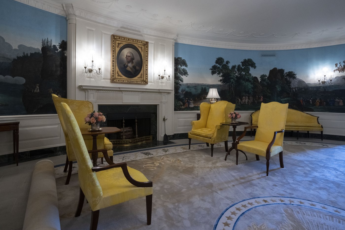 The White House public tour is getting an upgrade. Visitors will see, hear and touch more | iNFOnews.ca The White House public tour is getting an upgrade. Visitors will see, hear and touch more | iNFOnews.ca