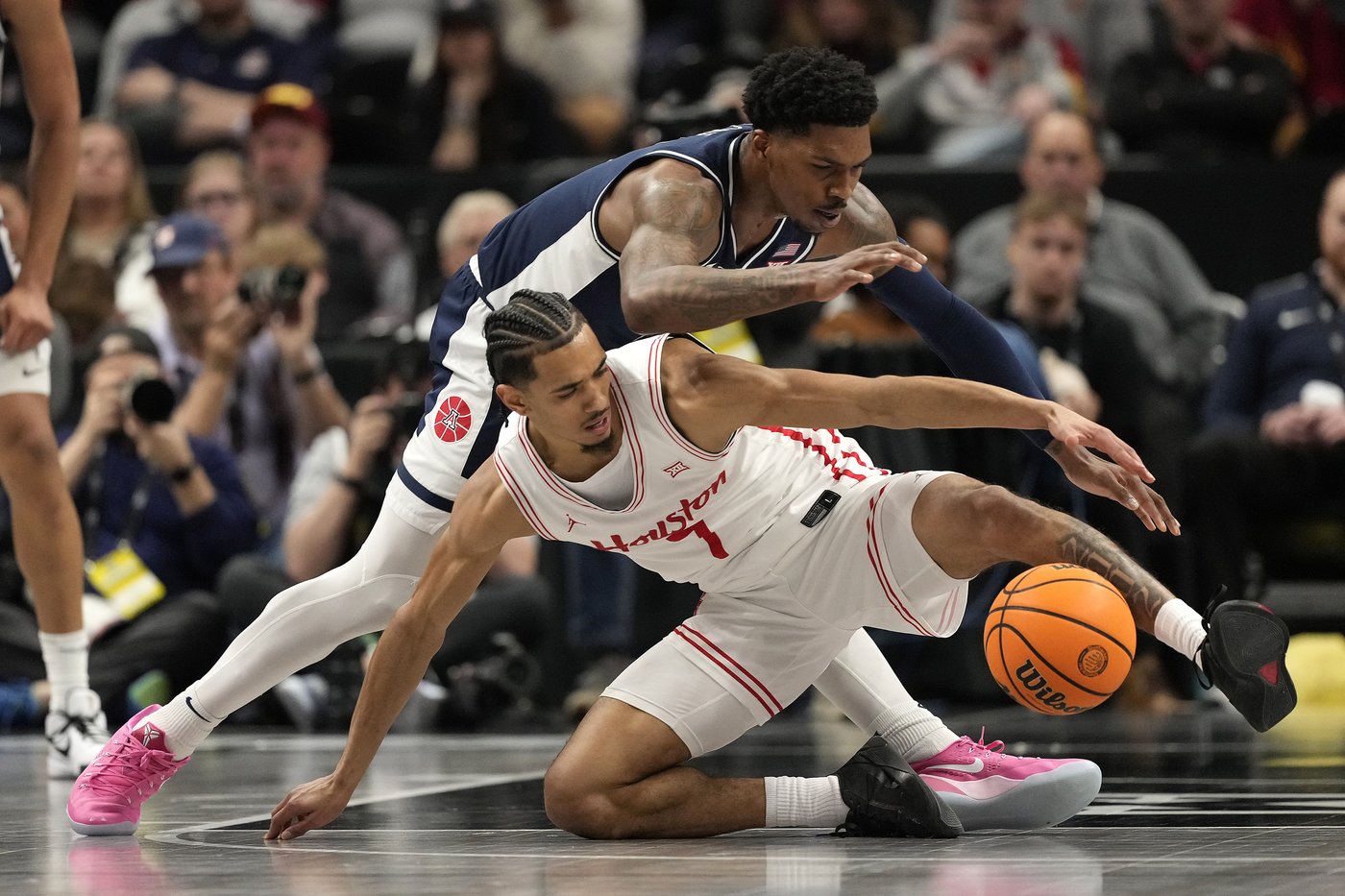 Addition of Milos Uzan helps top-seeded Houston Cougars reload for another March Madness run | iNFOnews.ca Addition of Milos Uzan helps top-seeded Houston Cougars reload for another March Madness run | iNFOnews.ca