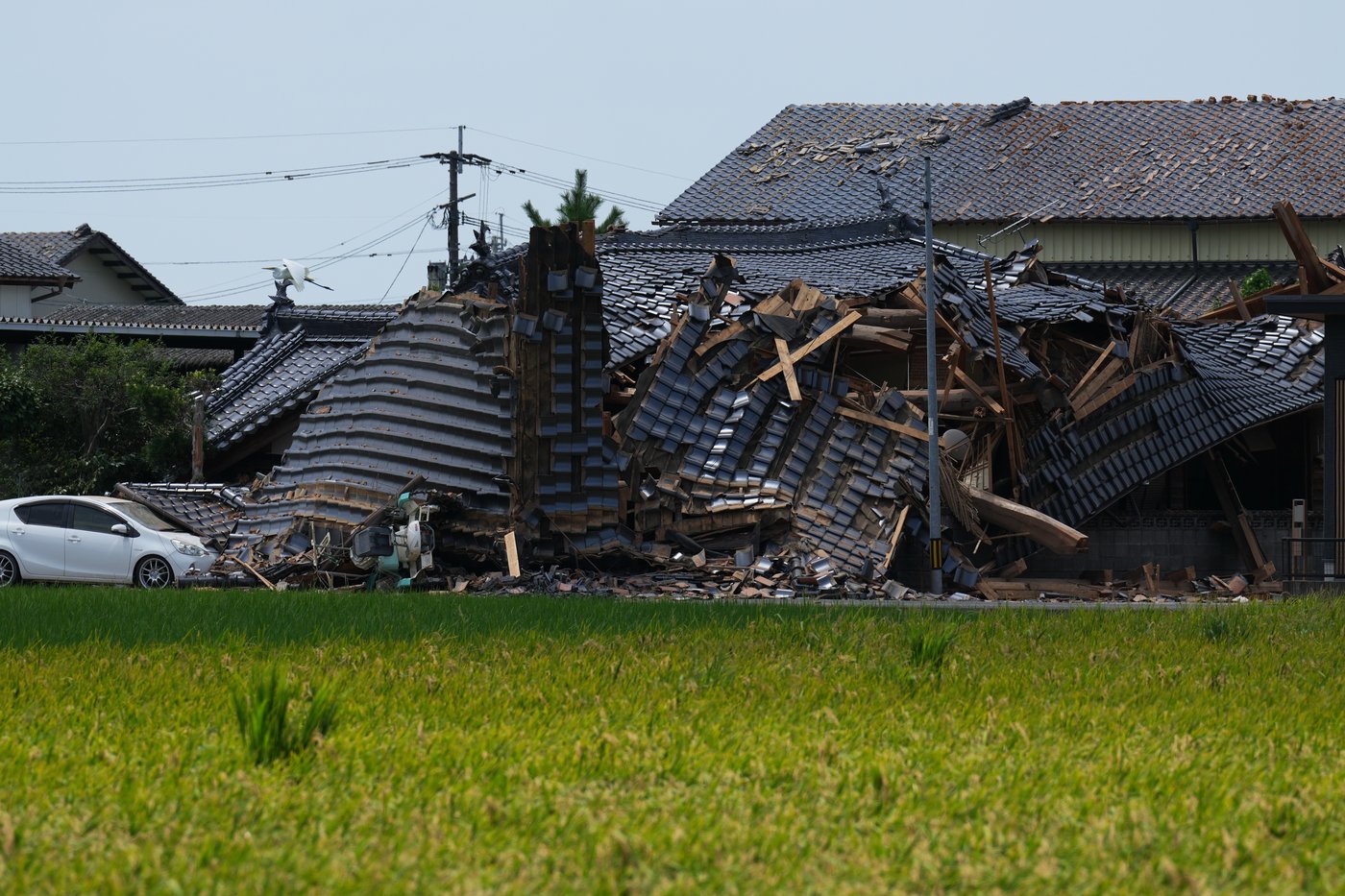 Hope dwindles for rescue in southwestern Japan quake as death toll climbs to 25 | iNhome Hope dwindles for rescue in southwestern Japan quake as death toll climbs to 25 | iNhome