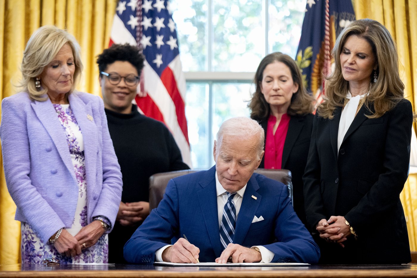 Presidents have used autopens for decades. Now Trump objects to Biden's use of one | iNFOnews.ca