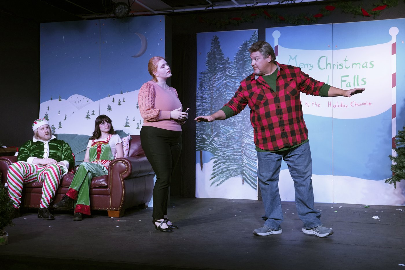 Stage spoofs of Hallmark TV movies are Christmas gifts for theaters | iNFOnews.ca