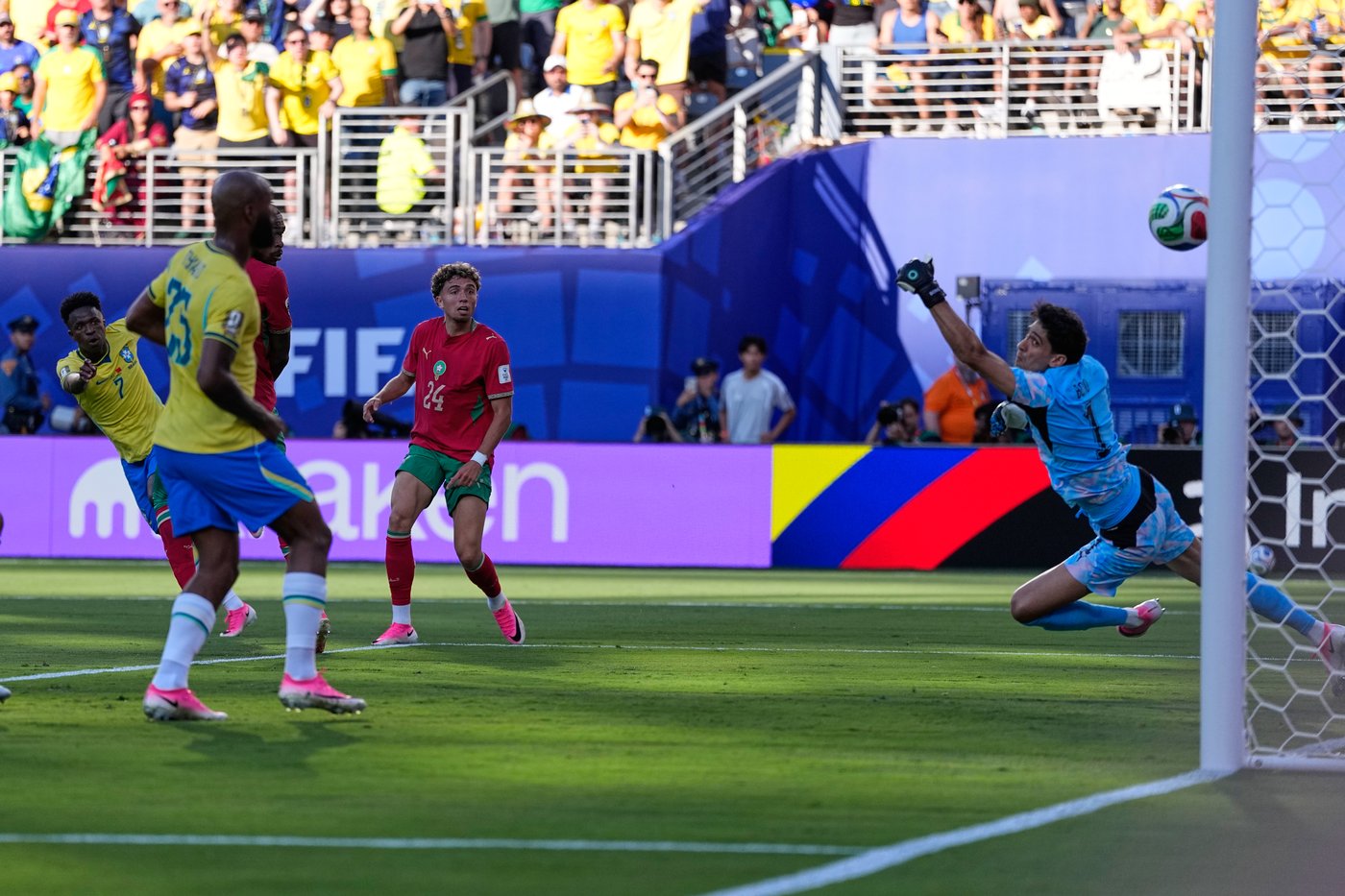 Vinícius Júnior scores a highlight-reel goal in Brazil's World Cup opening draw with Morocco | iNFOnews.ca Vinícius Júnior scores a highlight-reel goal in Brazil's World Cup opening draw with Morocco | iNFOnews.ca