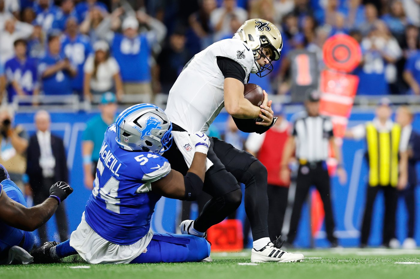 Kellen Moore goes for 2 to give Saints a chance to win in OT but effort falls short | iNFOnews.ca Kellen Moore goes for 2 to give Saints a chance to win in OT but effort falls short | iNFOnews.ca