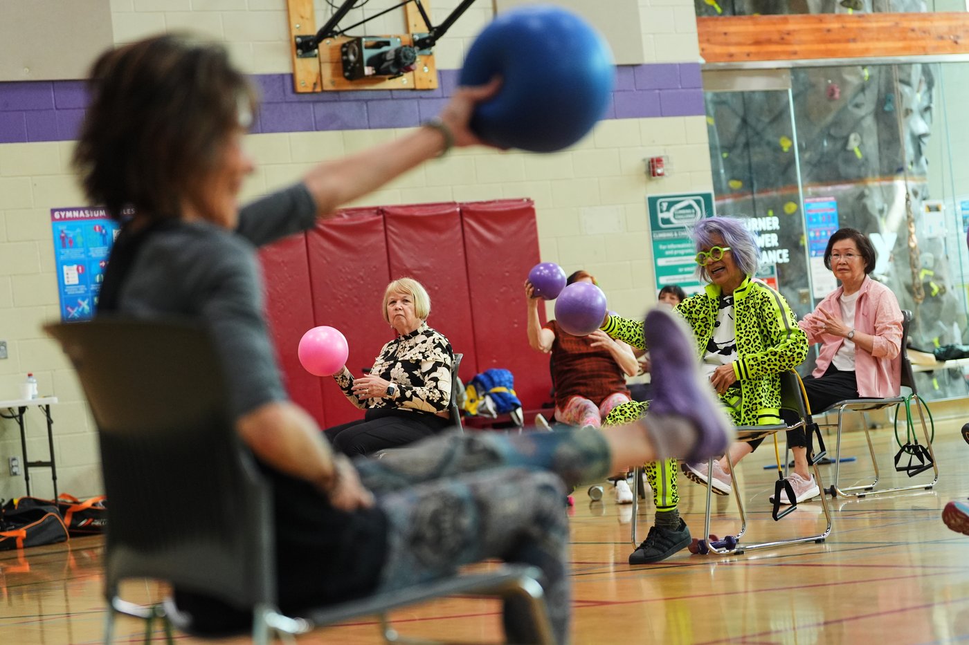 Playing hip-hop or Doris Day, older exercise instructors can speak their peers' language | iNFOnews.ca
