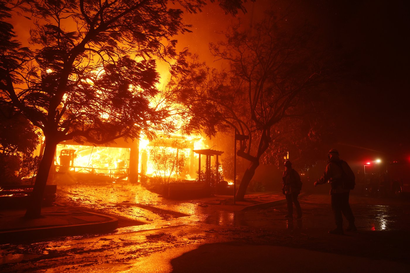 Fire-ravaged Southern California braces for gusty winds and heightened wildfire risk | iNFOnews.ca Fire-ravaged Southern California braces for gusty winds and heightened wildfire risk | iNFOnews.ca