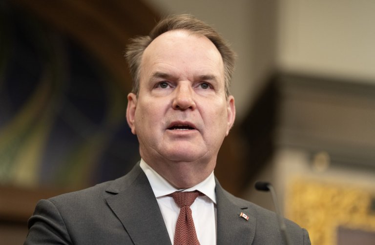 MacKinnon: No time for 'silly partisan games', as Liberals grab committee control | iNFOnews.ca