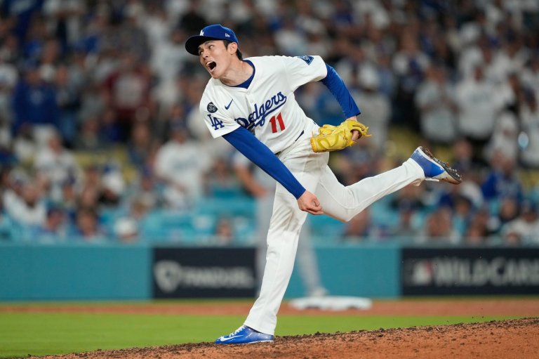 Roki Sasaki's dazzling postseason debut comes after rookie season filled with ups and downs | iNFOnews.ca