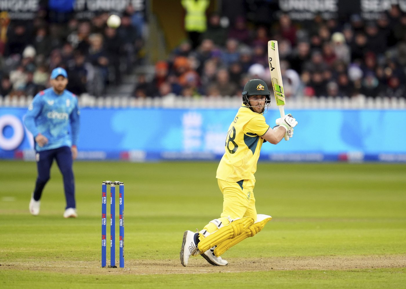 Australia clinches one-day cricket series 3-2 after rain arrives too late for England | iNFOnews.ca Australia clinches one-day cricket series 3-2 after rain arrives too late for England | iNFOnews.ca