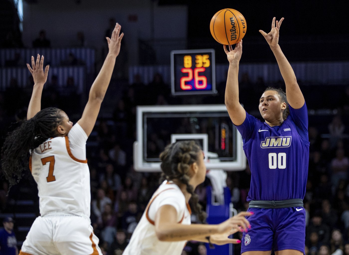 No. 4 Texas women use fast start to rout James Madison 93-62 | iNFOnews.ca