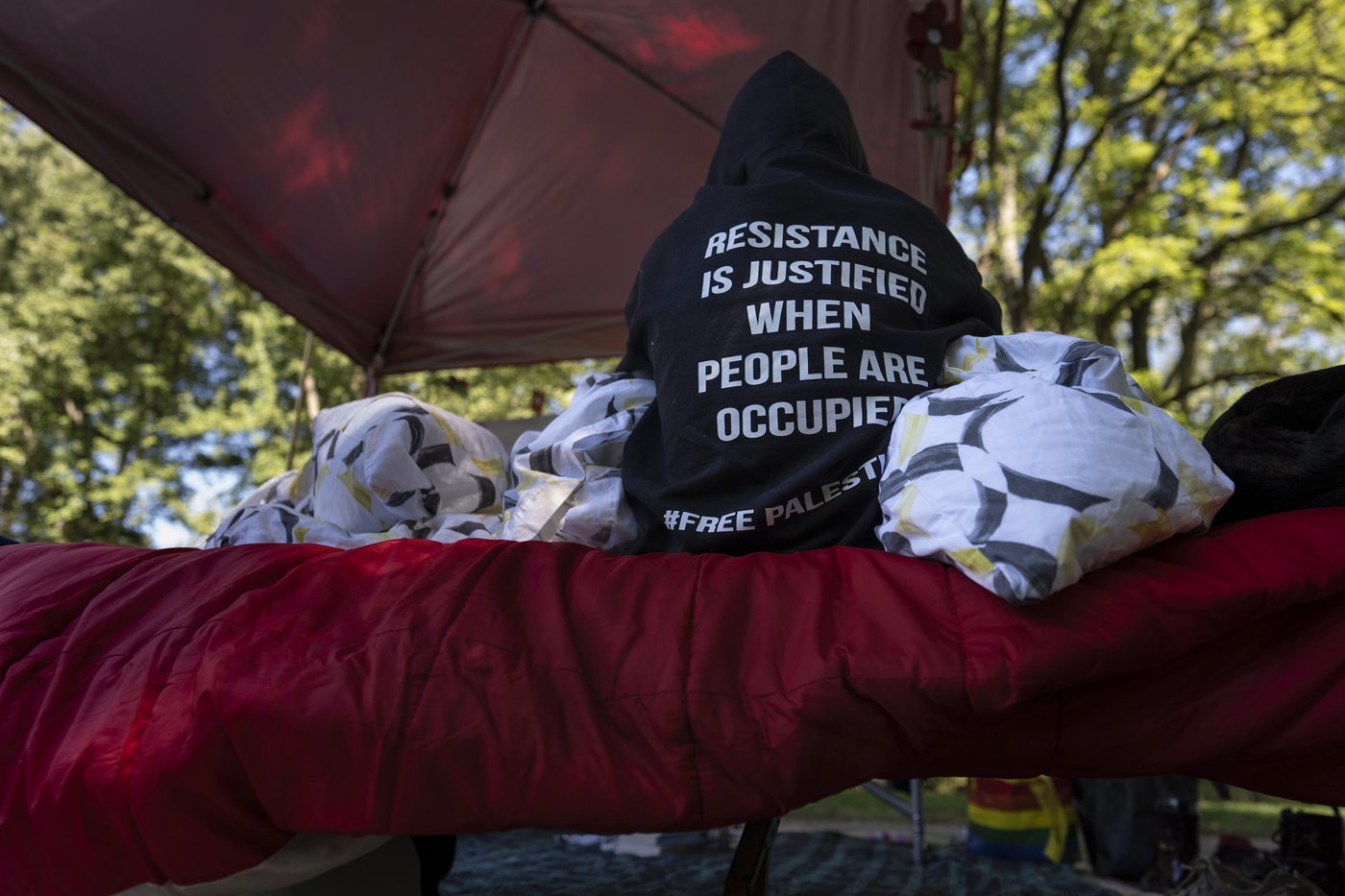 Pro-Palestinian protesters pitch encampment outside Jewish Democrat's Ohio home | iNFOnews.ca Pro-Palestinian protesters pitch encampment outside Jewish Democrat's Ohio home | iNFOnews.ca