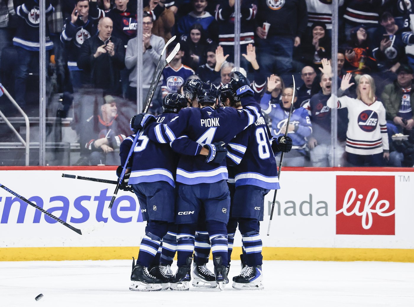 Bouchard completes Oilers rally over lowly Jets; Winnipeg's winless skid goes to 11 | iNFOnews.ca