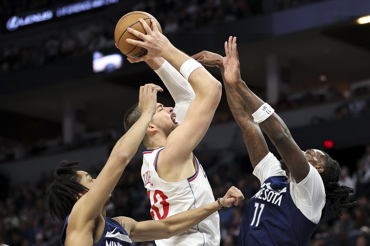 Edwards scores 37 to lead Timberwolves past Clippers 108-106 | iNFOnews.ca Edwards scores 37 to lead Timberwolves past Clippers 108-106 | iNFOnews.ca