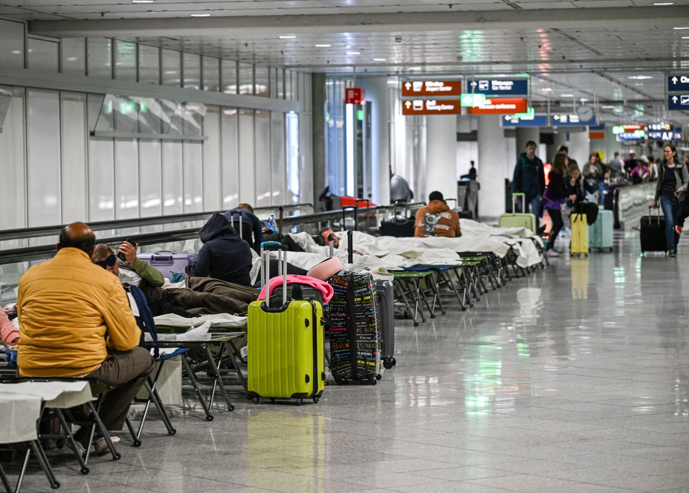 Munich Airport temporarily shut after drone sightings, another mysterious overflight in EU airspace | iNFOnews.ca