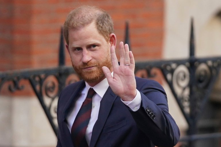 Prince Harry returns to court in battle with British tabloids | iNFOnews.ca