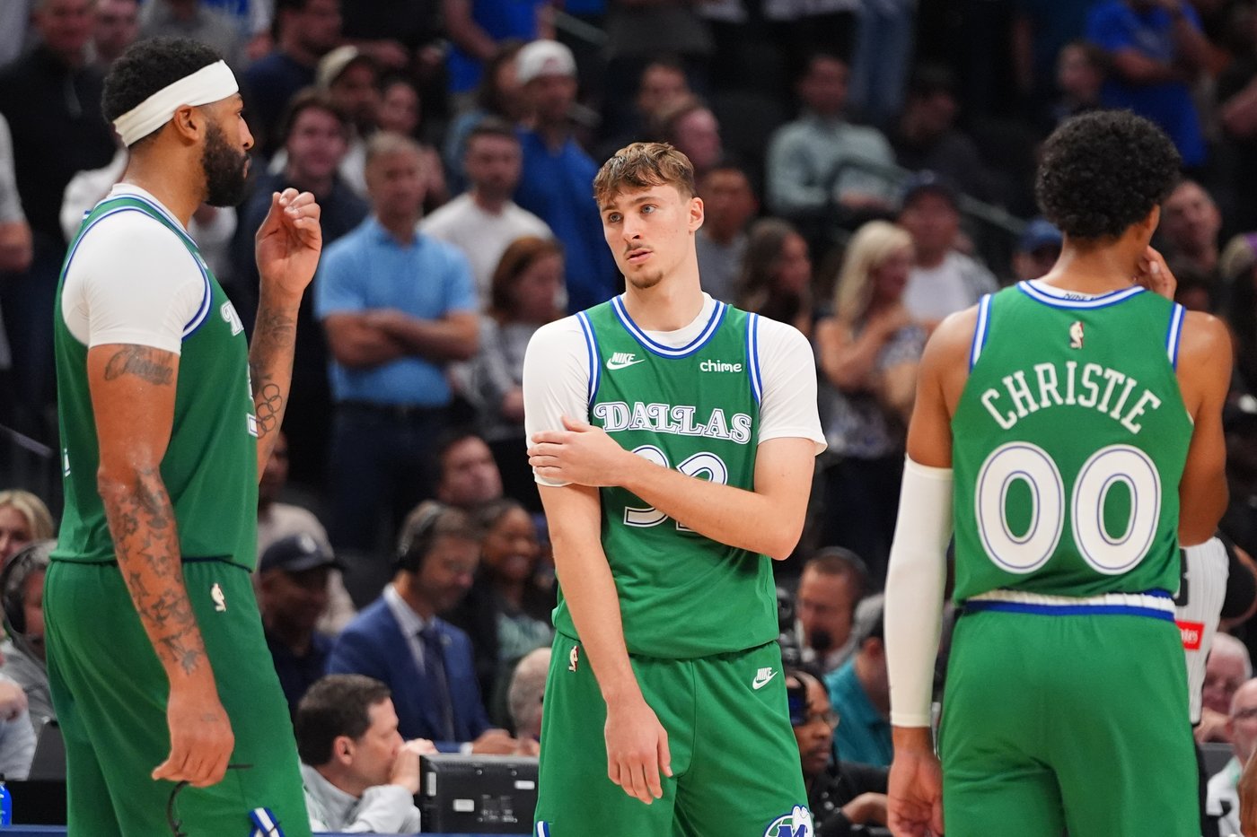 Cooper Flagg's first NBA back-to-back: missed shots and banged-up shoulder | iNFOnews.ca
