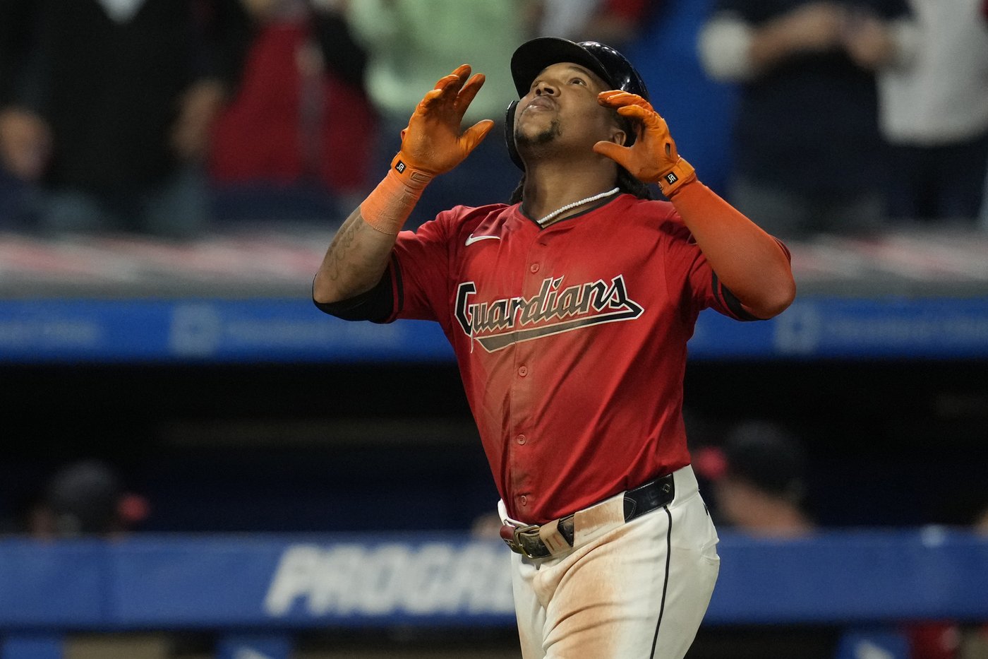 José Ramírez hits 3-run homer in 8th, playoff-bound Guardians beat Reds 5-2 | iNFOnews.ca