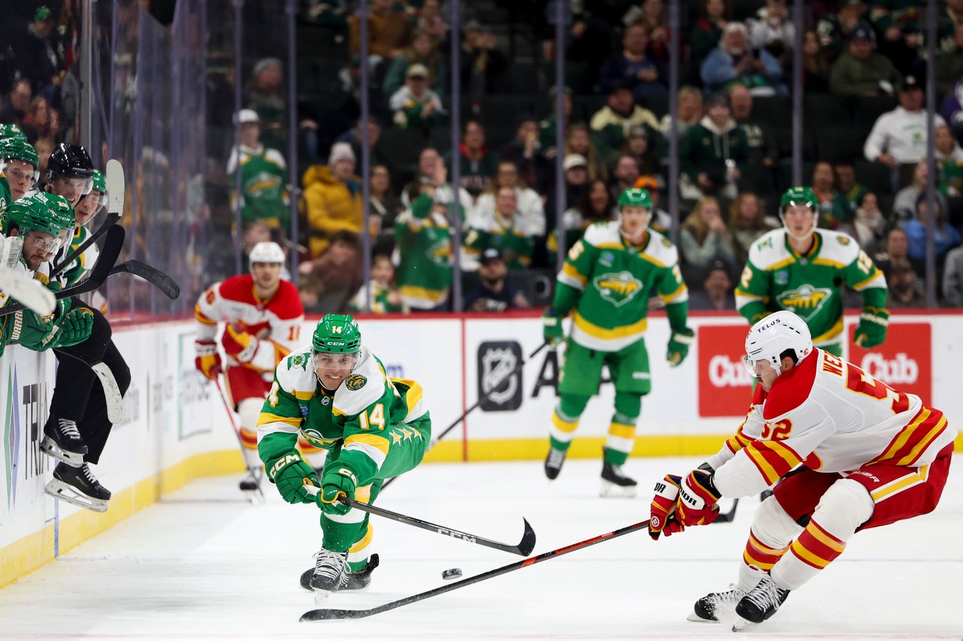 Wallstedt makes 36 saves, Boldy has goal and assist in Wild's 2-0 win over Flames | iNFOnews.ca Wallstedt makes 36 saves, Boldy has goal and assist in Wild's 2-0 win over Flames | iNFOnews.ca