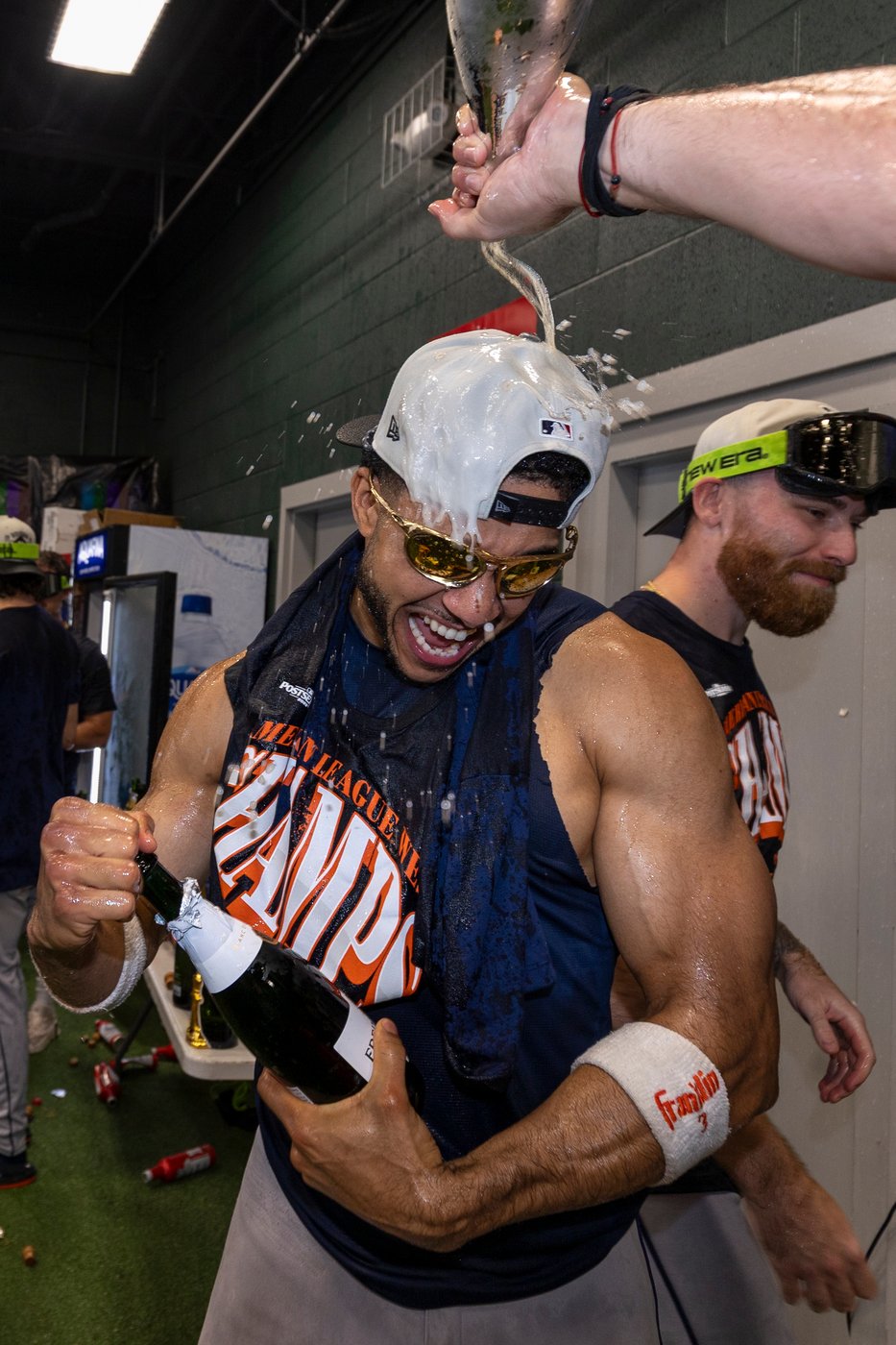 Houston Astros rebound from 11 games under .500 and win AL West despite finishing 81-81 | iNFOnews.ca Houston Astros rebound from 11 games under .500 and win AL West despite finishing 81-81 | iNFOnews.ca