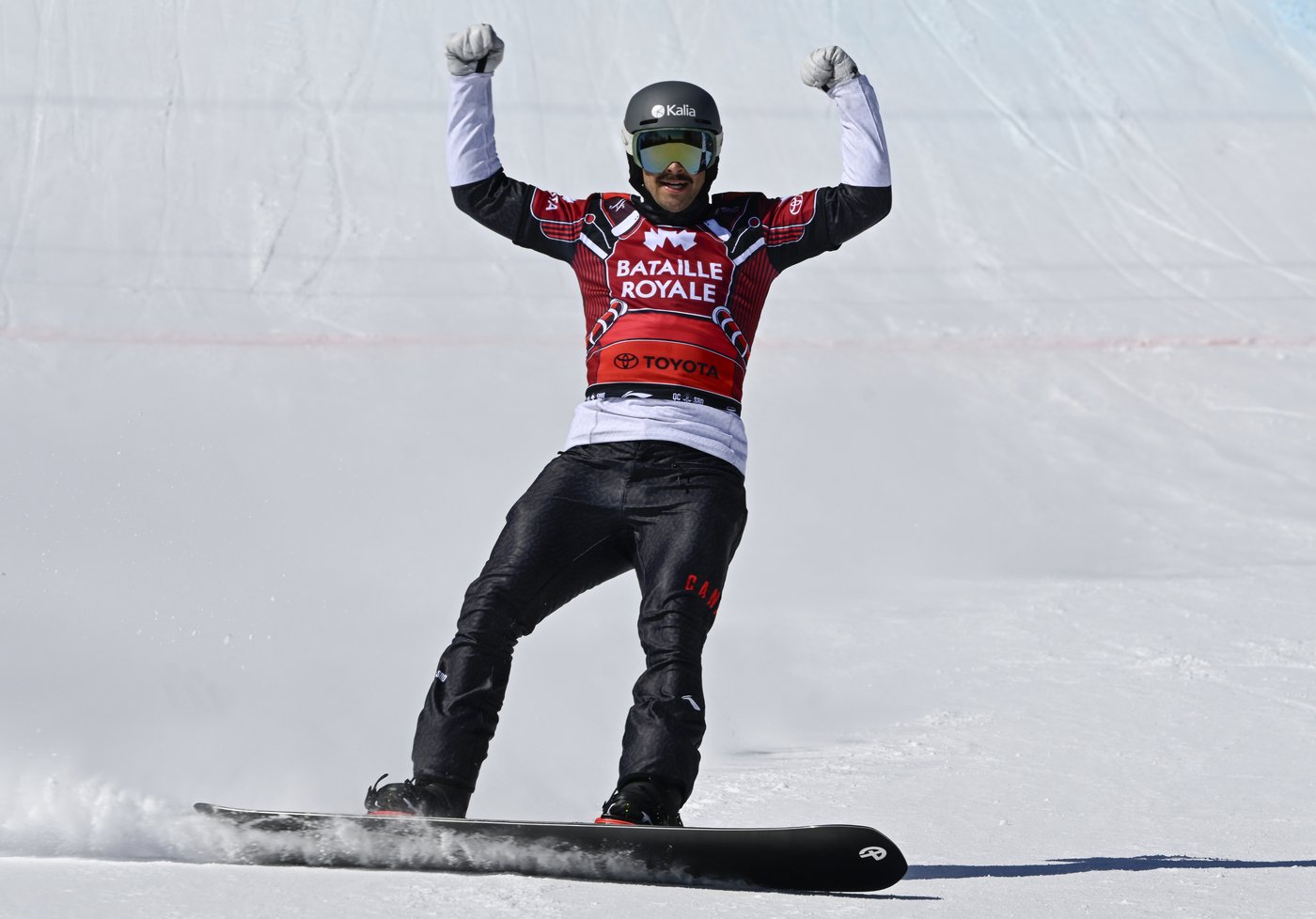 Canadian Grondin claims second win of snowboard cross World Cup campaign | iNFOnews.ca
