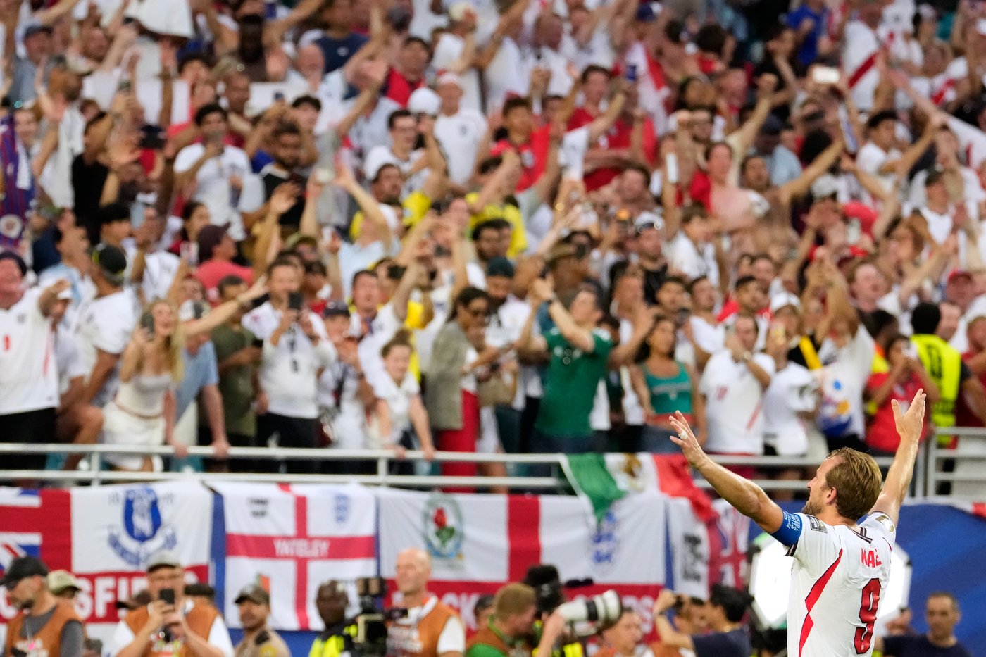 Argentina tops Switzerland and England beats Norway in World Cup quarterfinals, in photos | iNFOnews.ca