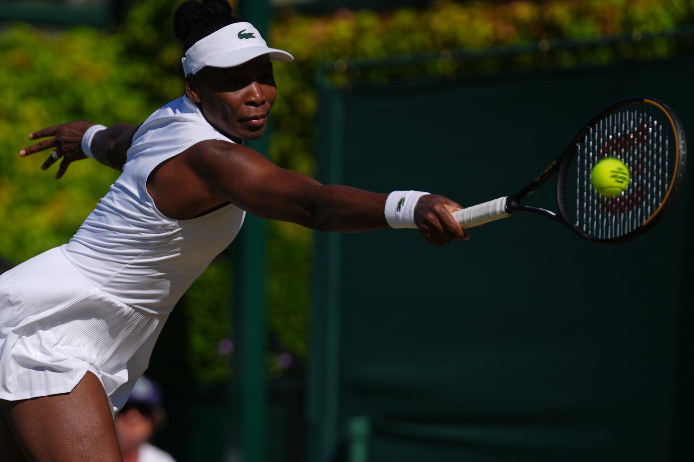 Serena and Venus Williams sisters to play opening doubles match at Wimbledon on Saturday | iNFOnews.ca
